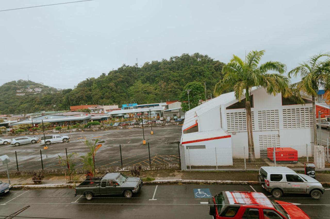 Quepos Inn Ngoại thất bức ảnh
